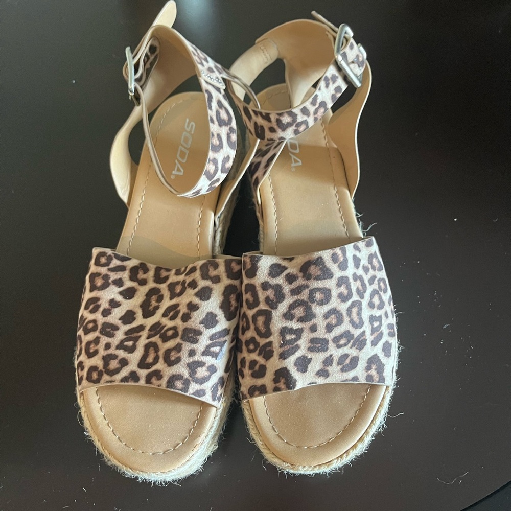 Blowfish Brown and Cream Espadrilles Comfortable Summer Shoes - Picture 2 of 15